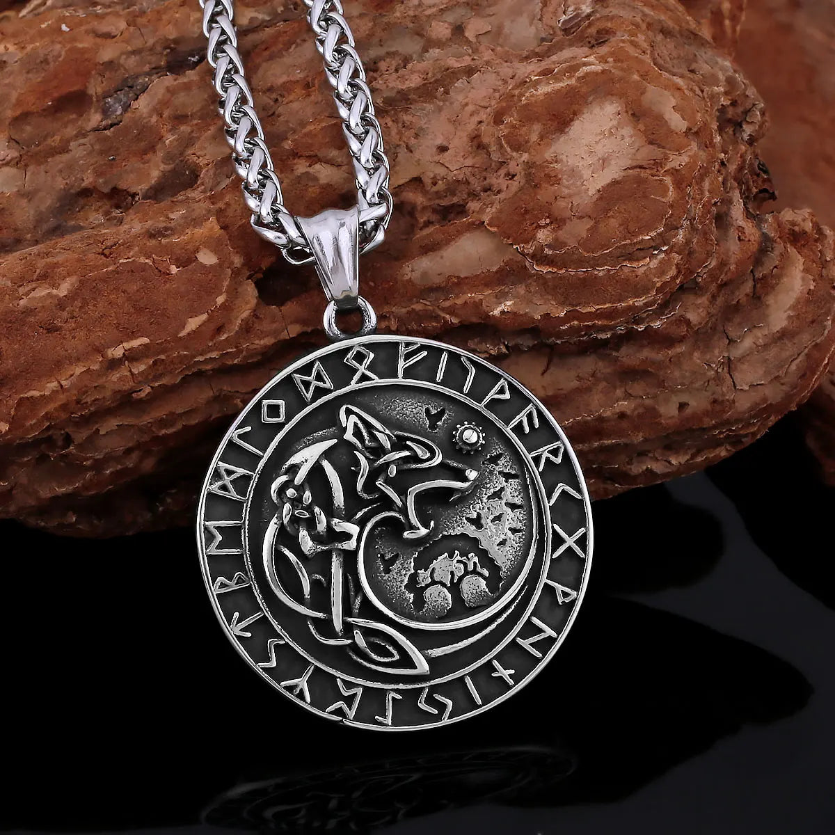 Corrente MAsculina Valenteo Wolf