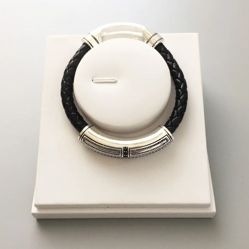 Pulseira Masculina de Couro Valenteo Fairfax Preta