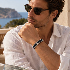 Pulseira de Couro e Prata Masculina Valenteo Langford Modelo