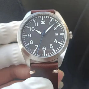 Relógio Militar Automático Pilot Air Marrom