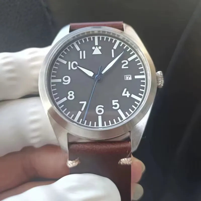 Relógio Militar Automático Pilot Air Marrom