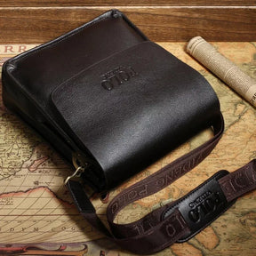 detalhe do material e resistência da bolsa shoulder bag executiva valenteo polo