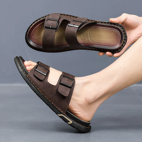 sandália de couro masculina cor marrom